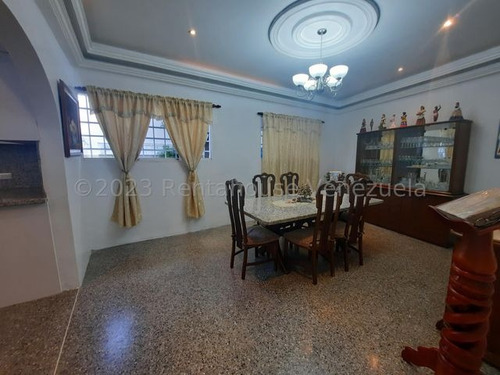 Casa En Venta En Castillejo Mls #24-3074