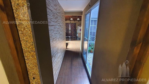 Imagen 3 de 30 de Casa 4 Ambientes Venta Ituzaingo