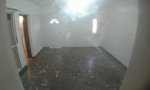 Imagen 3 de 15 de Departamento En Avellaneda -oportunidad-