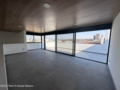 Imagen 10 de 18 de Casa A Estrenar En La Vista Con 4 Recamaras Y Roof Garden Equipado Con Baño Y Salón. Cuarto De Servicio Rcs