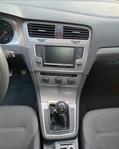 Volkswagen Golf 1.6 Trendline