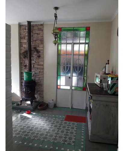 Casa 4 Ambientes -estilo Campo- Castelar Sur