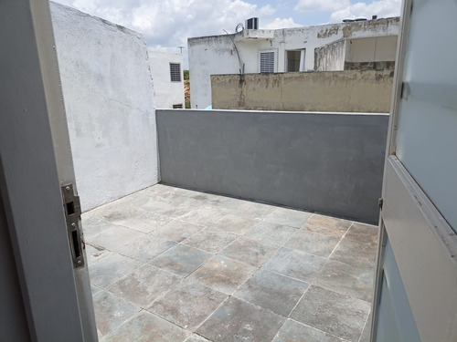 Imagen 8 de 8 de Apartamento En Venta En Urb. Colinas De Valle Arriba Guatire