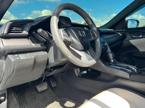 Honda Civic 2018 Lx Hatchback Americana