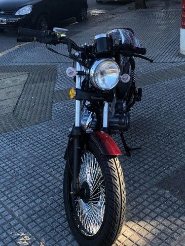 Imagen 5 de 15 de Zanella Ceccato 150 Retro Cafe Racer Bobber Vintage