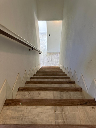 Oportunidad Unica En Pinamar!! Importante Vivienda A La Venta!