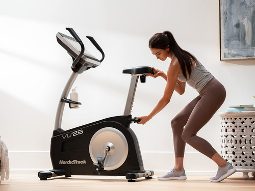 Bicicleta Estática Con Pantalla Táctil Hd Y Membresía Ifit P