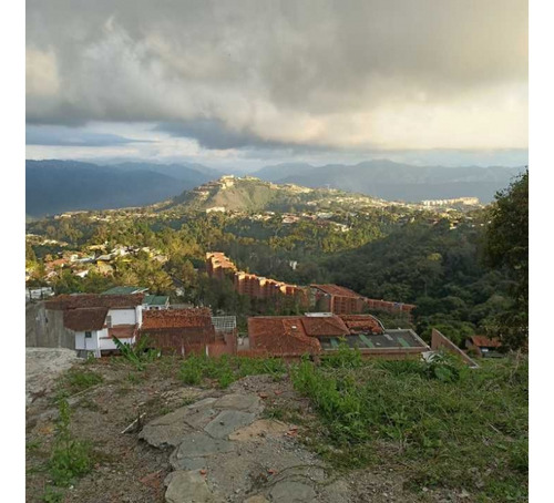 En Venta Terreno 1756m2 La Lagunita 4218
