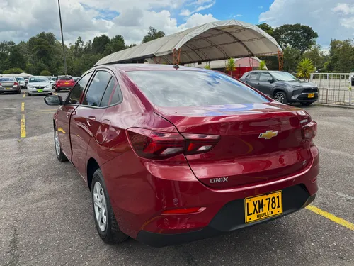 Chevrolet Onix 1.0T Lt