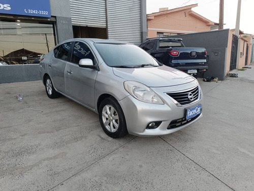 Nissan Versa VERSA SL 1.6 16V Flex Fuel 4p Mec.