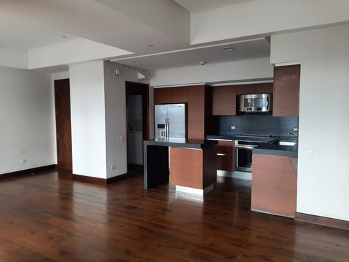 Imagen 5 de 9 de Rento Apto Z.14 Edif. Tiffany Ref.5949 *125m2, 2 Hab, 2 Baños, 2 Parqueos, Bodega, $1600*