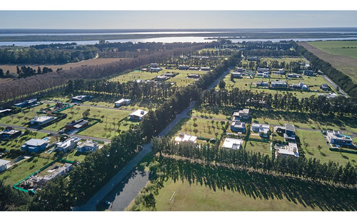Terreno En Azahares Del Parana