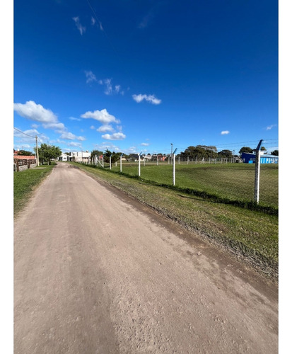 Oportunidad Terreno Frente A La Cancha, Camet Norte