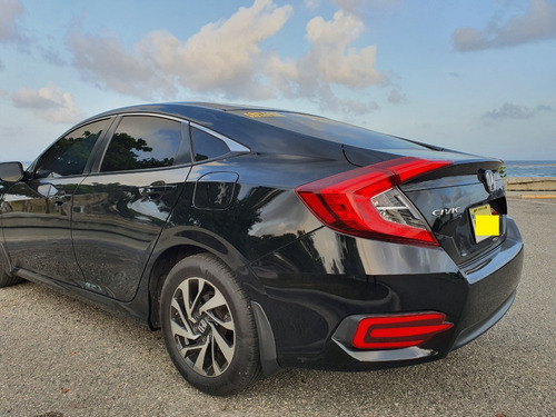 Imagen 2 de 14 de Honda Civic Lx 2018