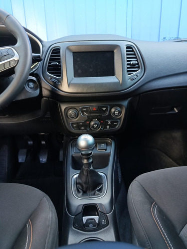 Jeep Compass 2.4 Sport