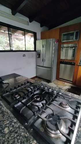 Imagen 26 de 30 de Vendo Casa 521m2 6h/6b/5p Colinas Bello Monte 8229