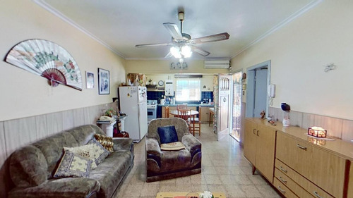 Imagen 2 de 17 de Buscas Un Ph Interno De 2 Dormitorios Con Patio? Tenemos Una Excelente Opción Para Vos.