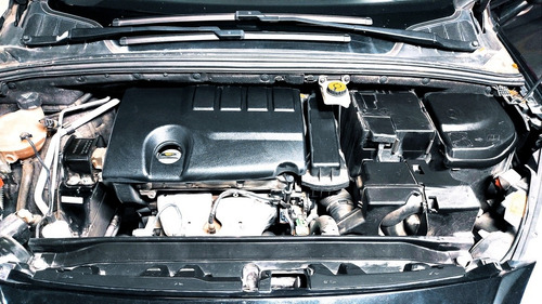 Imagen 5 de 15 de Peugeot 308 2013 1.6 Allure Nav 115cv