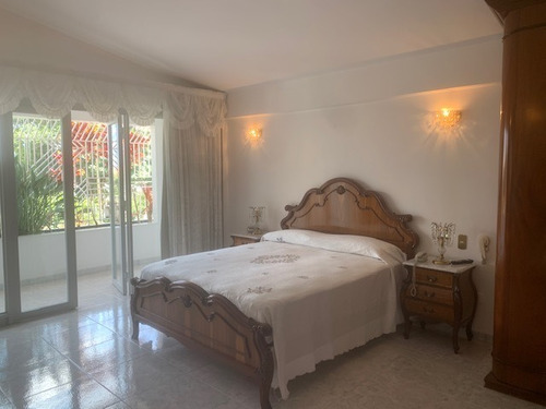 Imagen 14 de 25 de Vendo Casa 770m2 8h/7b/7pe Caurimare