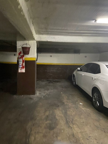 Imagen 1 de 2 de Cochera Fija En Venta Ubicado En Once, Capital Federal, Buenos Aires
