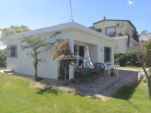 Casa Con Muy Buena Ubicacion- Ref: 3500