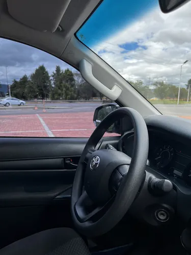 Toyota Hilux 2.7 Chasis 4X2