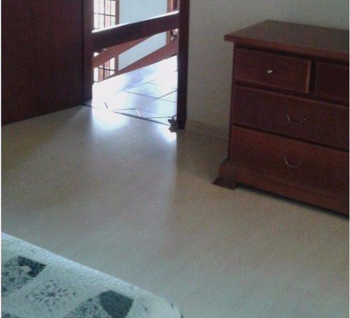 Casa Em Hípica Com 3 Dormitórios - Lu265667