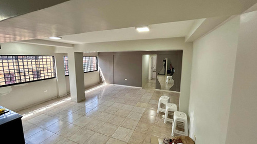Edificio En Venta En Los Flores De Catia