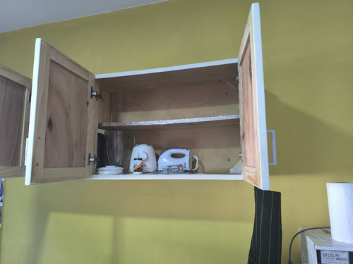 Casa Piscina Climatizada Abierta Fuera De Servicio
