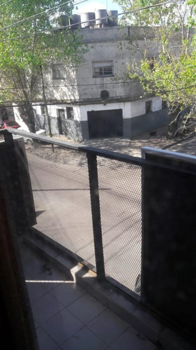 Imagen 11 de 11 de Departamento 4 Ambientes En 1er Piso Por Escalera