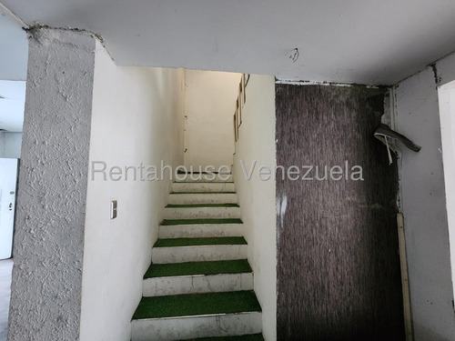 Local Comercial En Venta En Las Mercedes Terreno Caracas