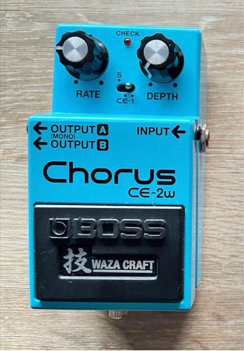 Boss Ce-2w