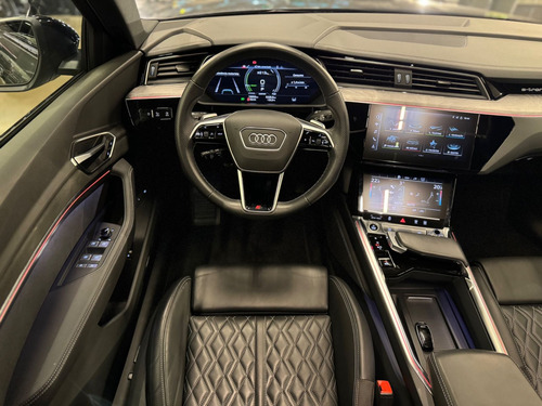 Audi E-tron Performace Aut. (Elétrico)