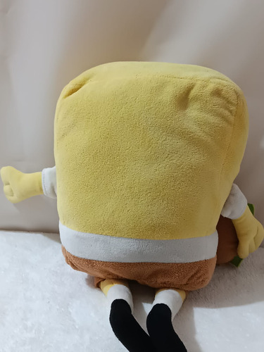 Peluches Bob Esponja Bootleg 35cm (detalles). Amarillo (Usado)
