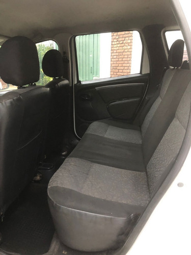 Imagen 10 de 11 de Renault Duster Confort Plus 1.6 2013