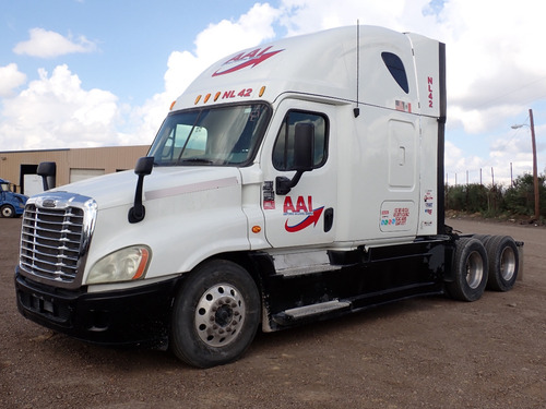 Tracto Camión Freightliner Cascadia Dd15 Año: 2013 Gmy100660