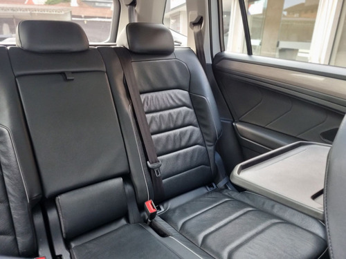 Volkswagen Tiguan Allspac Comf 250 TSI 1.4 Flex