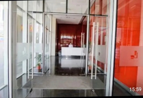 Se Arrienda Oficina Y Estac. Excelente Ubicación E.central