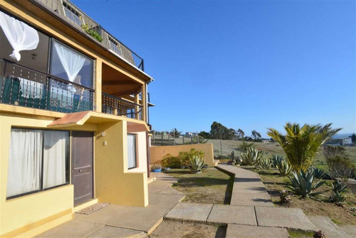 Edificio En Venta En Pichilemu, Sector A