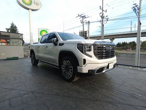 GMC Sierra 6.2 V8 Denali Ultimate