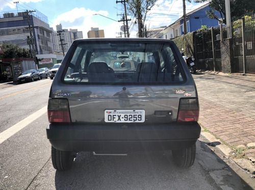 Imagem 9 de 14 de Fiat Uno Mille Fire 2002