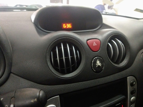 Imagem 9 de 11 de Citroen C3 1.4 I Glx 8v Flex 4p Manual