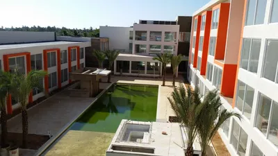 Hotel y resort en venta