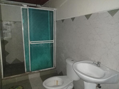 Imagen 5 de 16 de Casa Con Local En Venta Centro Palo Negro Mls 23-15170 Km.