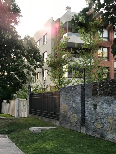 Departamento Amoblado En Arriendo 4 Dorm. La Dehesa Central