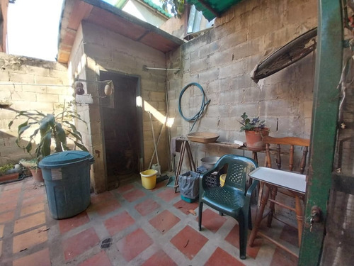 Imagen 8 de 13 de Casa En Palo Negro Araguaney 04166467687 Am