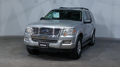Ford Explorer 4.0 XLT BASE 4X2 V6 TELA AT