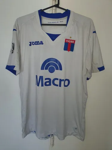 Ropa de tigre joma sale