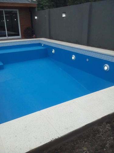 Imagen 5 de 9 de Piscina De Hormigón Completa 8x4 $ 2700000