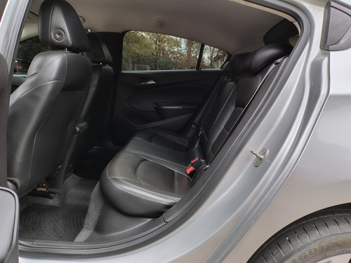 Chevrolet Cruze Lt 1.4 Mt 5 Puertas